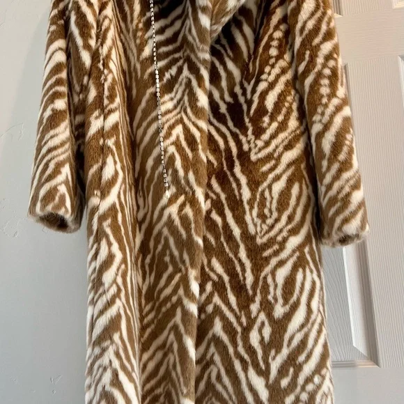 Gorsuch faux brown zebra fur long coat 14/XL - Picture 11 of 12